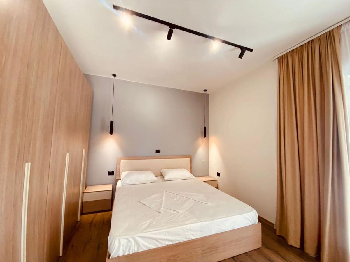 Wild Villa Apartments Sarandë Exterior foto